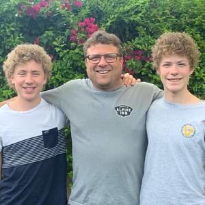 Meet your Posher, Todd